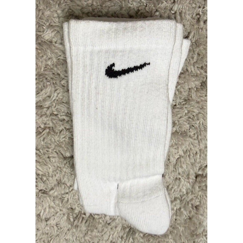 3 Pair White Nike Crew Socks New Size Medium